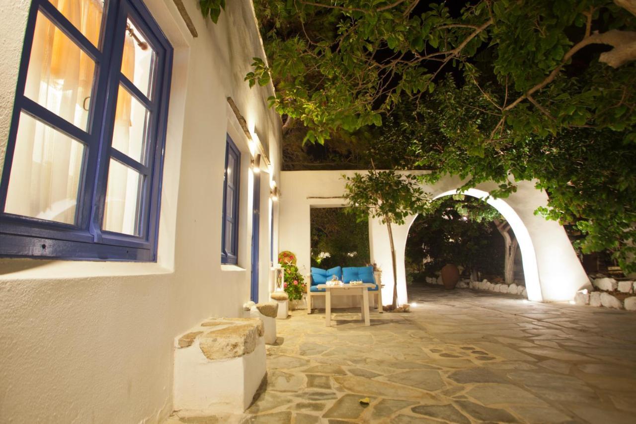 Naxian Queen Luxury Villas & Suites Agia Anna  Zewnętrze zdjęcie